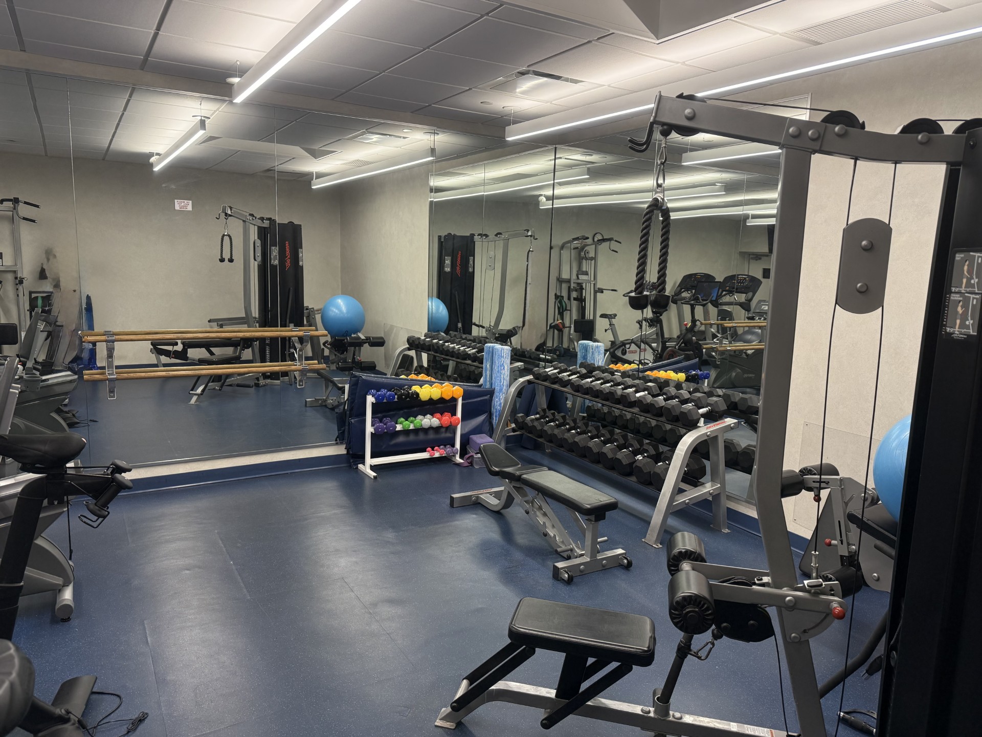 exercise_room